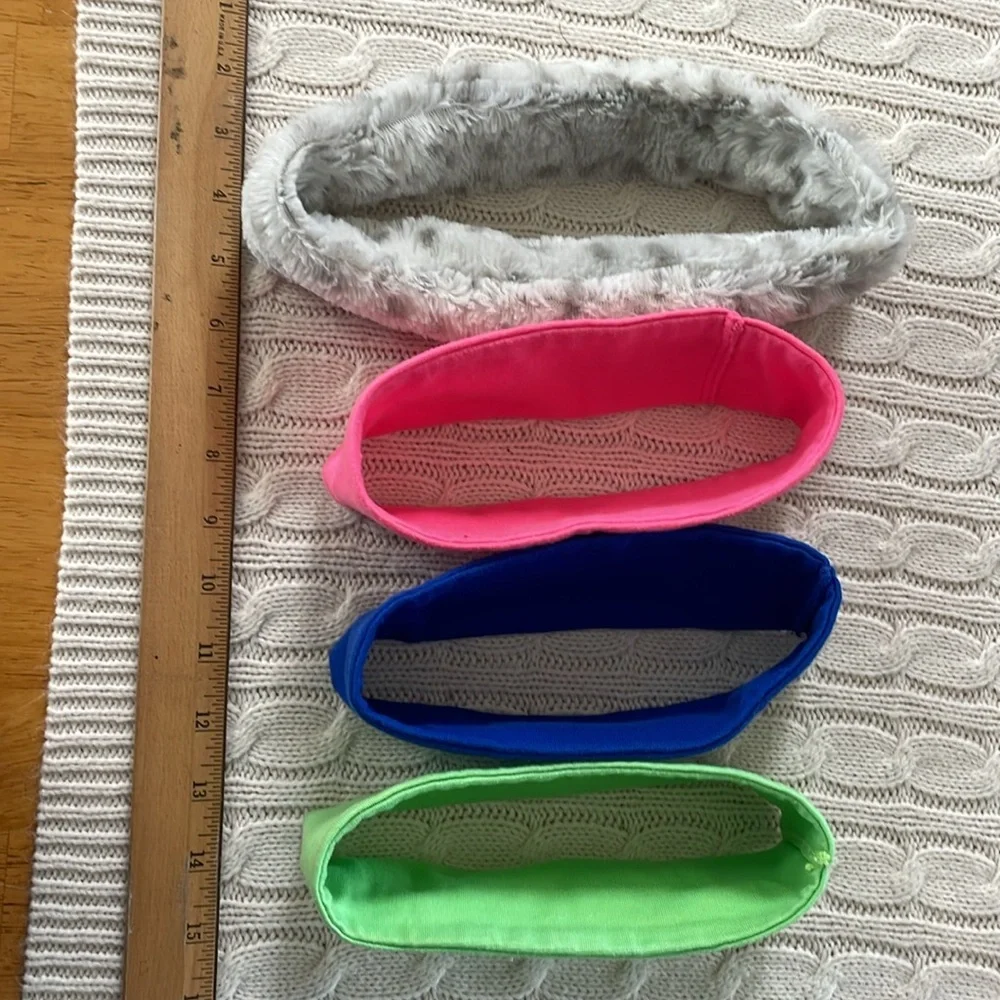 Women’s head hair bands 4 in lot 3 colorful cotton 1 faux fur that can over ears